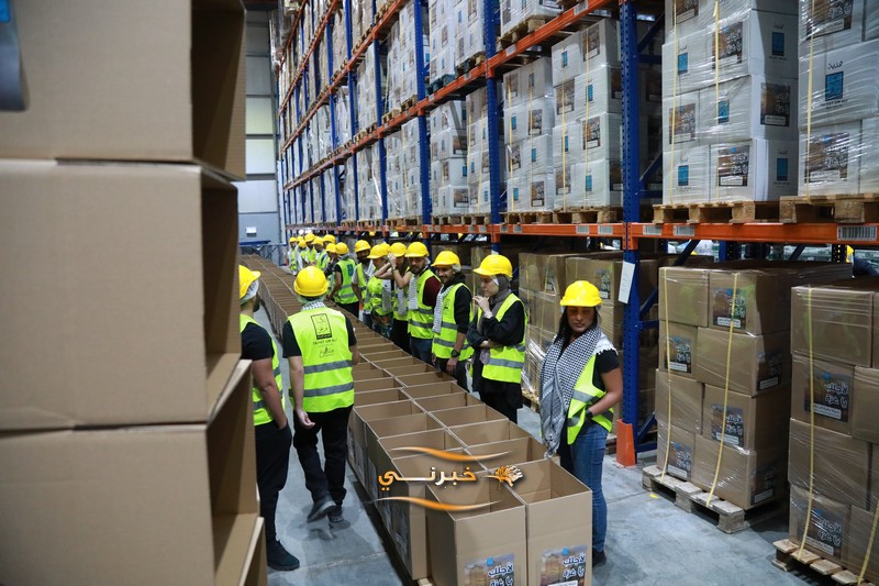 مساعدات من (تكية أم علي) إلى غزة - صور