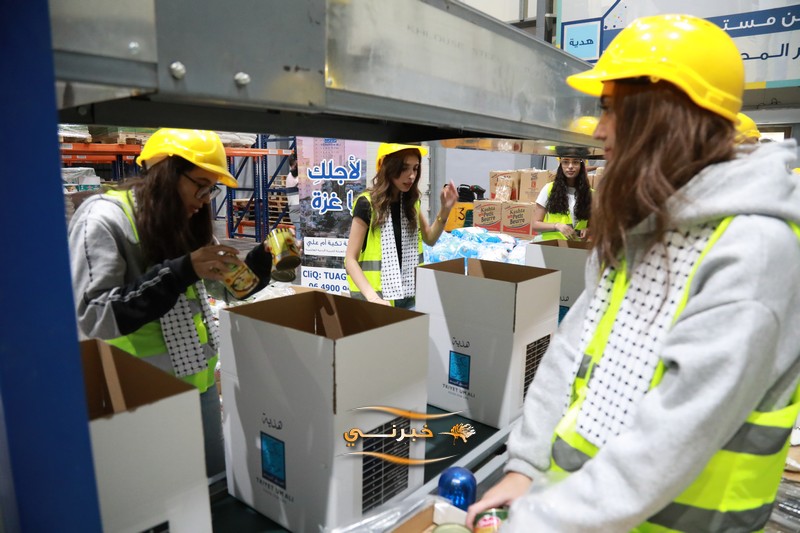 مساعدات من (تكية أم علي) إلى غزة - صور