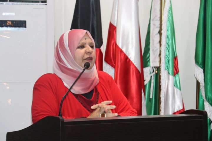 عمان العربية تستقبل وفداً طلابياً من مدرسة أكاديمية جسور المعرفة الدولية