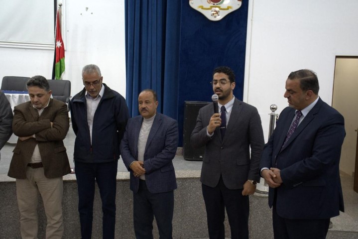 الأمانة العامة لحزب إرادة تلتقي بأعضاء الهيئة العامة في محافظة المفرق…صور  