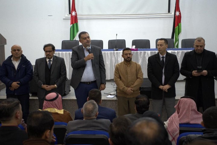 الأمانة العامة لحزب إرادة تلتقي بأعضاء الهيئة العامة في محافظة المفرق…صور  