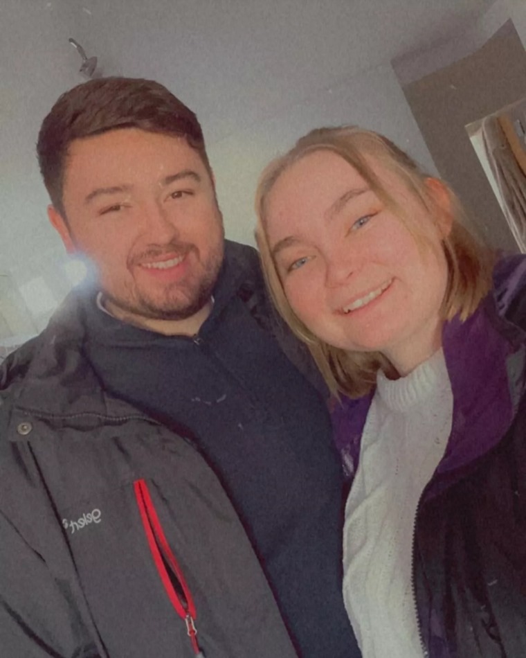  صاحبة (وجه الشمس) في تيلي تابيز تضع مولودها الأول 