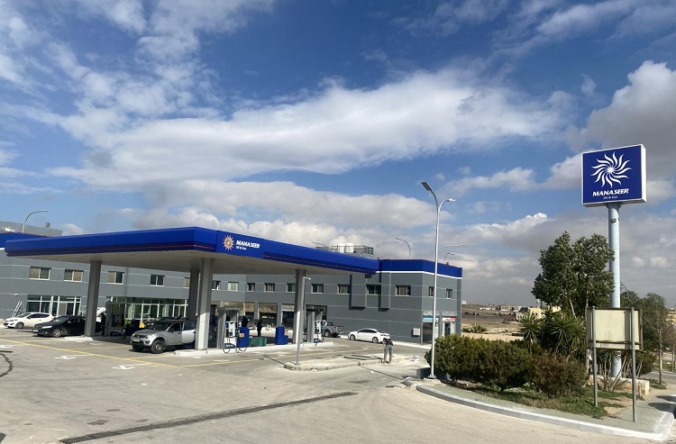 افتتاح محطة وقود جديدة لشركة المناصير باسم محطة الشرق - الزرقاء