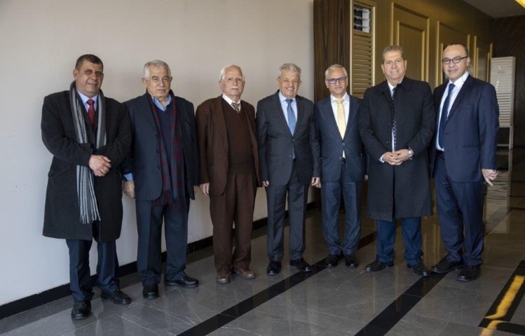 جهاد القديمات يقيم مأدبة غداء بمناسبة حصوله على درجة الدكتوراه