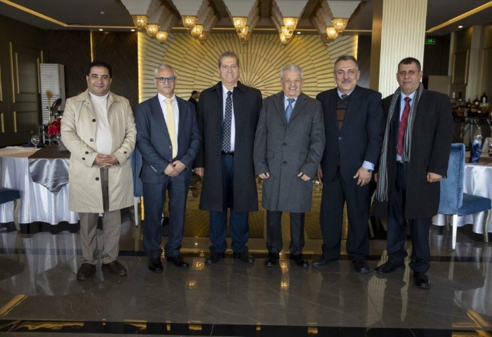 جهاد القديمات يقيم مأدبة غداء بمناسبة حصوله على درجة الدكتوراه