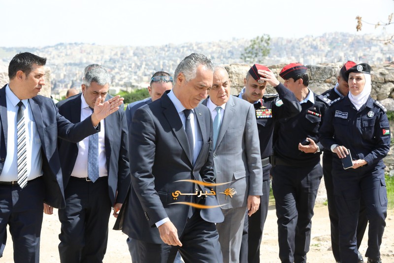 وزير السياحة : الأردن أثبت صموده في مواجهة الأزمات والصدمات - صور