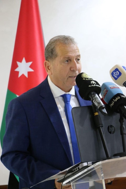 الضمان: منح دراسية كاملة وجزئية لأبناء المتقاعدين
