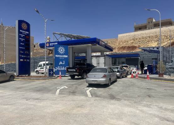 افتتاح محطة وقود جديدة تابعة لشركة المناصير للزيوت والمحروقات باسم محطة الطيبة وادي موسى