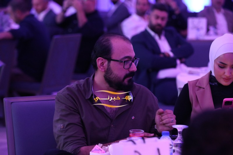 اطلاق هاتف HONOR الجديد 