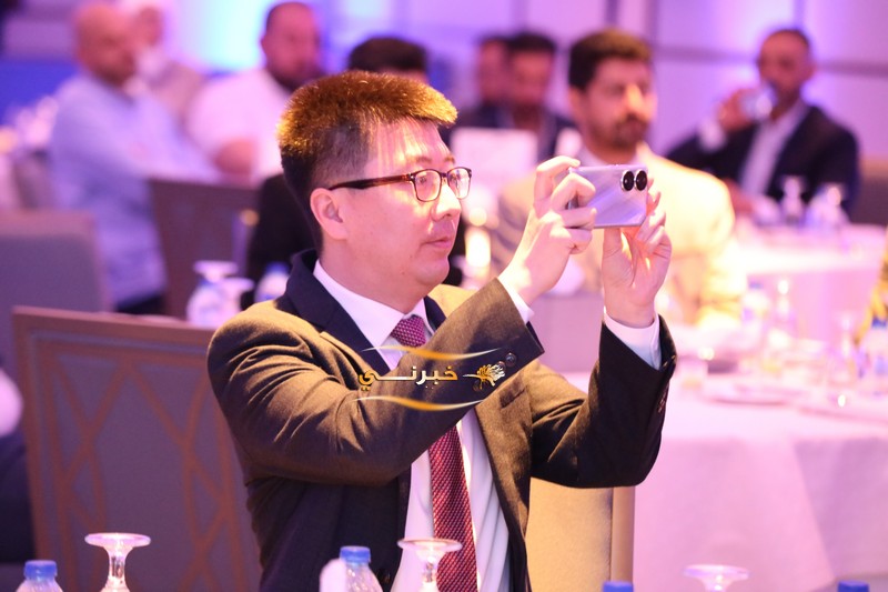 اطلاق هاتف HONOR الجديد 