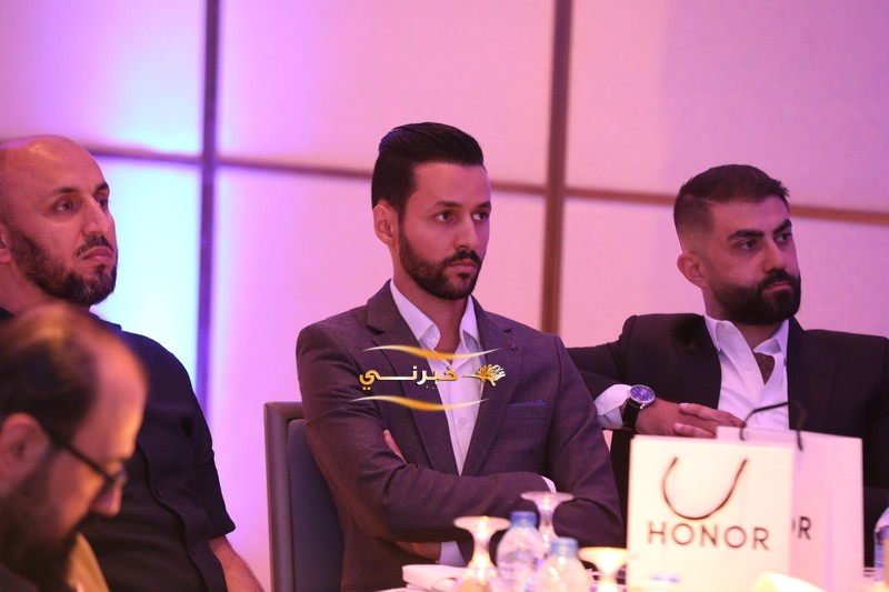 اطلاق هاتف HONOR الجديد 