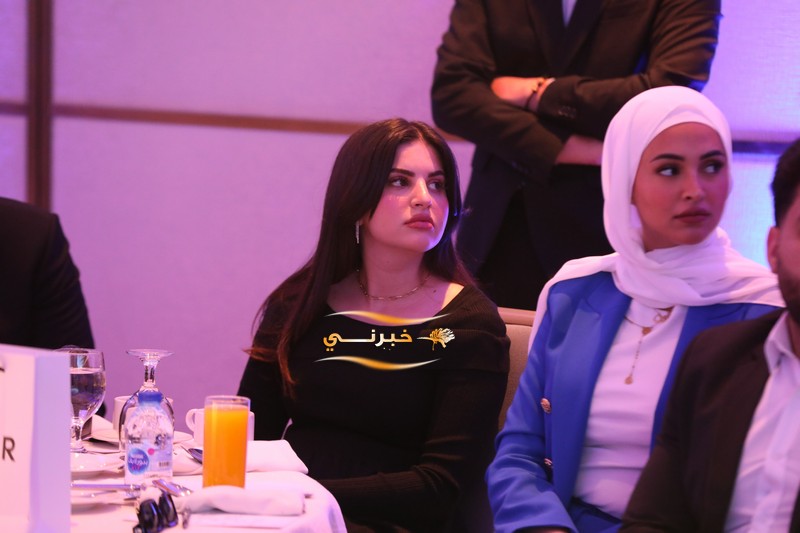 اطلاق هاتف HONOR الجديد 