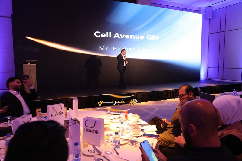 اطلاق هاتف HONOR الجديد 