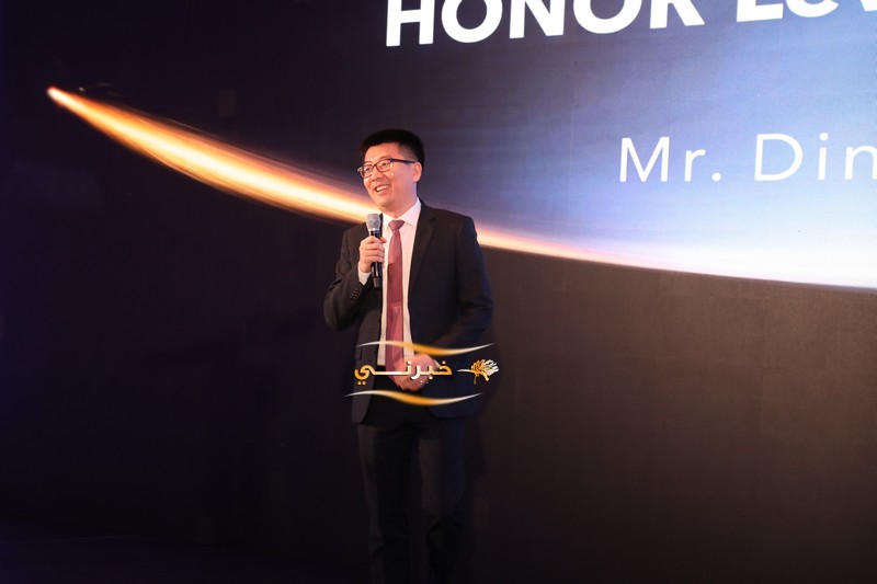 اطلاق هاتف HONOR الجديد 