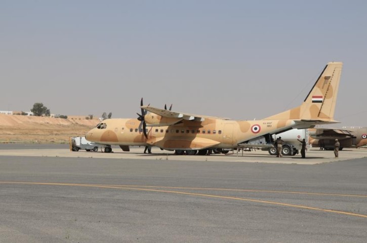 الأردن ينفذ 3 إنزالات جوية لمساعدات على جنوب غزة بمشاركة  دولية