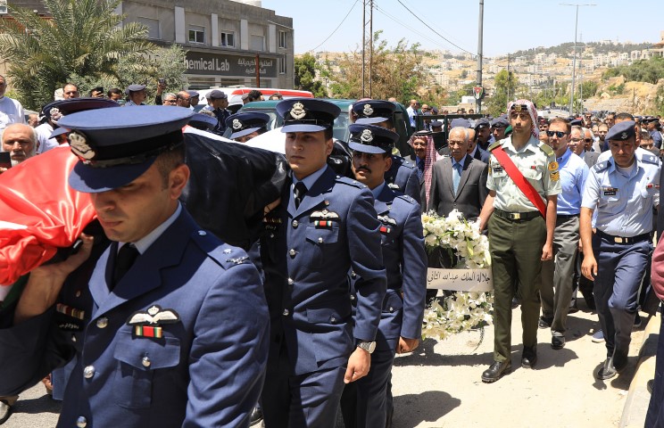 تشييع جثمان الفريق إحسان شردم - صور