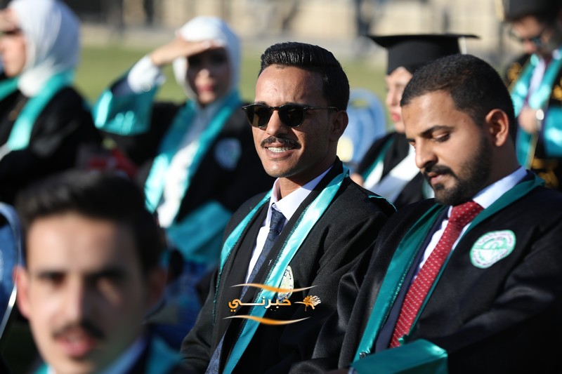 جامعة الزيتونة تحتفل بتخريج الفوج الثامن والعشرين للفصل الدراسي الثاني.
