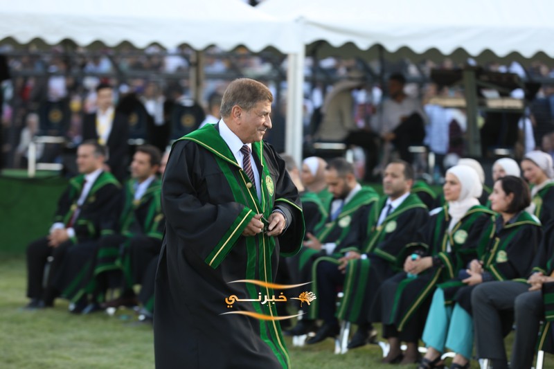 جامعة الزيتونة تحتفل بتخريج الفوج الثامن والعشرين للفصل الدراسي الثاني.