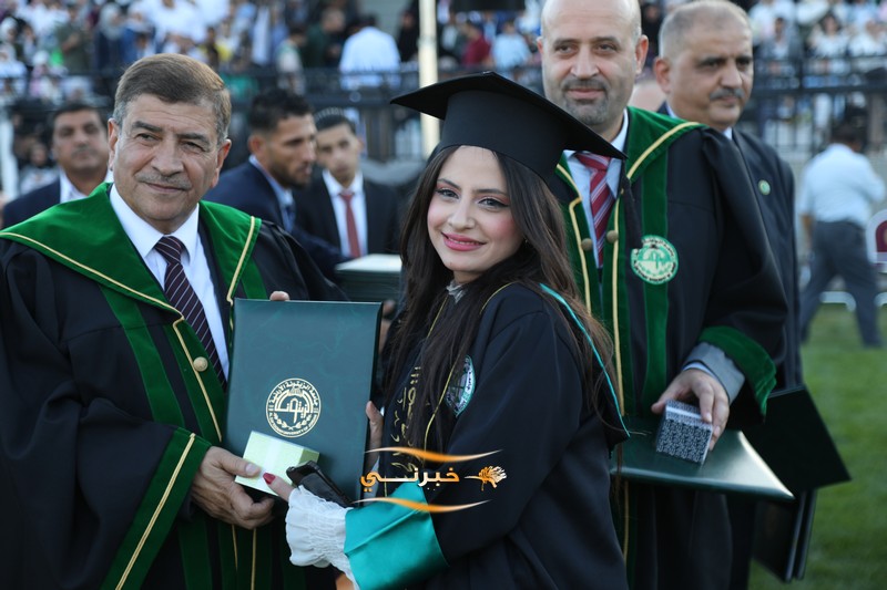 جامعة الزيتونة تحتفل بتخريج الفوج الثامن والعشرين للفصل الدراسي الثاني.