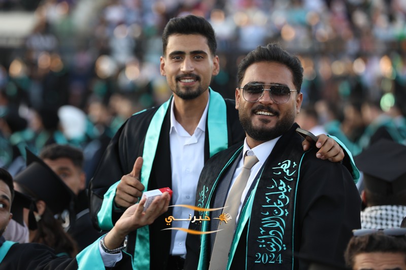 جامعة الزيتونة تحتفل بتخريج الفوج الثامن والعشرين للفصل الدراسي الثاني.