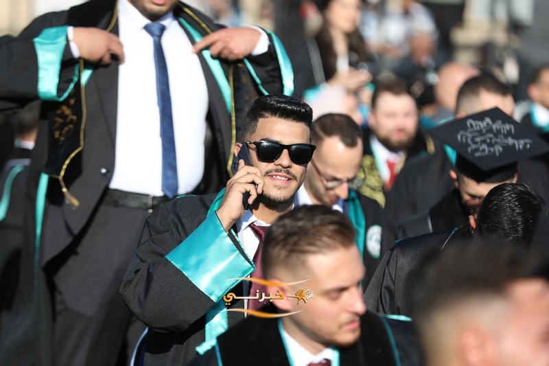 جامعة الزيتونة تحتفل بتخريج الفوج الثامن والعشرين للفصل الدراسي الثاني.