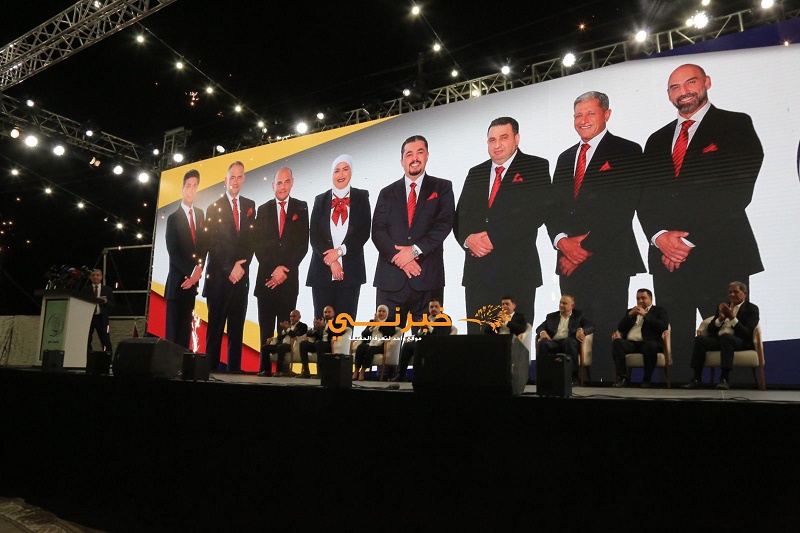 بحضور أكثر من 10 آلاف.. قائمة نمو تطلق قائمتها في أبرز وأكبر تجمع سياسي بعمان