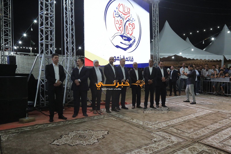 بحضور أكثر من 10 آلاف.. قائمة نمو تطلق قائمتها في أبرز وأكبر تجمع سياسي بعمان