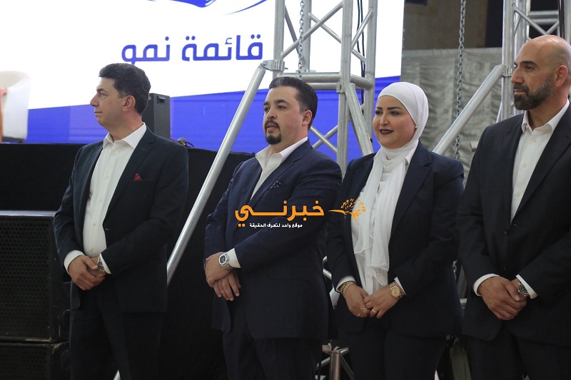 بحضور أكثر من 10 آلاف.. قائمة نمو تطلق قائمتها في أبرز وأكبر تجمع سياسي بعمان