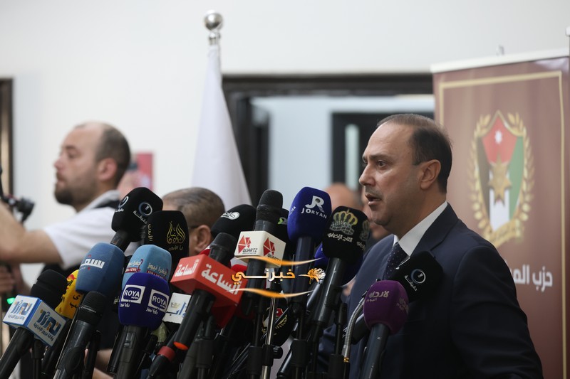 المومني يعلن البرنامج الانتخابي لحزب الميثاق الوطني - تفاصيل