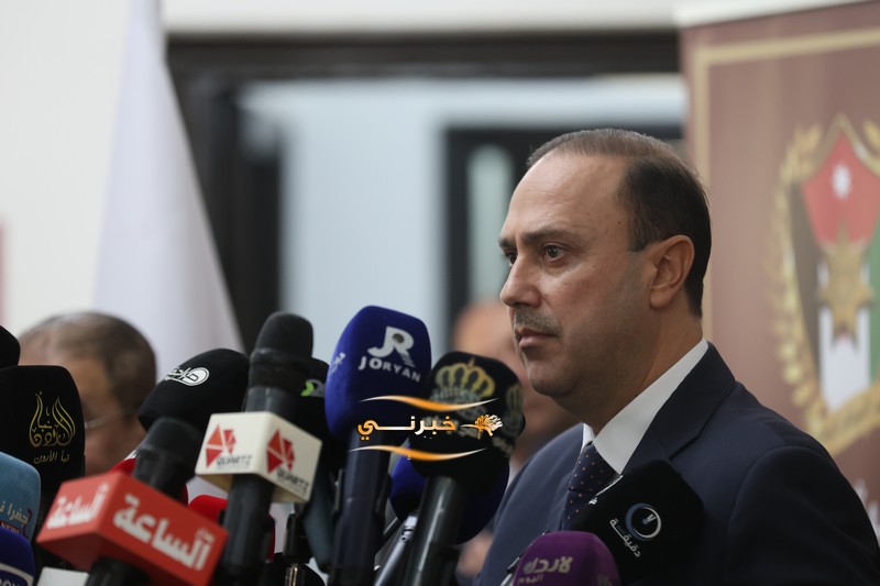 المومني يعلن البرنامج الانتخابي لحزب الميثاق الوطني - تفاصيل