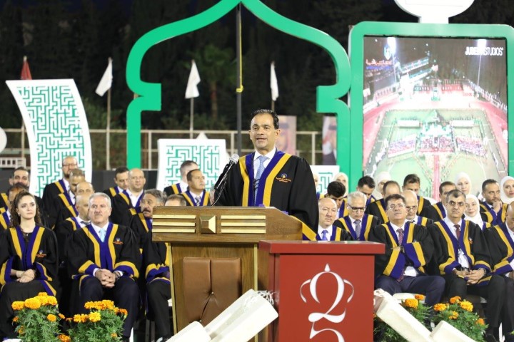الجازي يرعى حفل تخريج فوج اليوبيل الفضي لجامعة عمان العربية