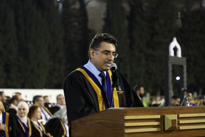 الجازي يرعى حفل تخريج فوج اليوبيل الفضي لجامعة عمان العربية