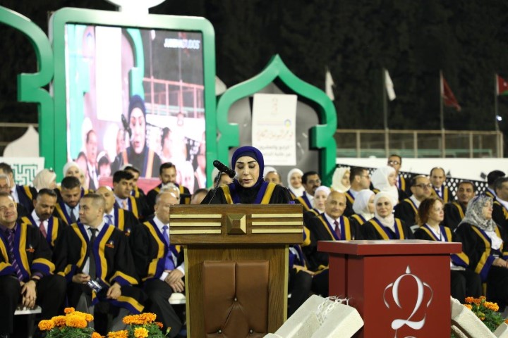 الجازي يرعى حفل تخريج فوج اليوبيل الفضي لجامعة عمان العربية