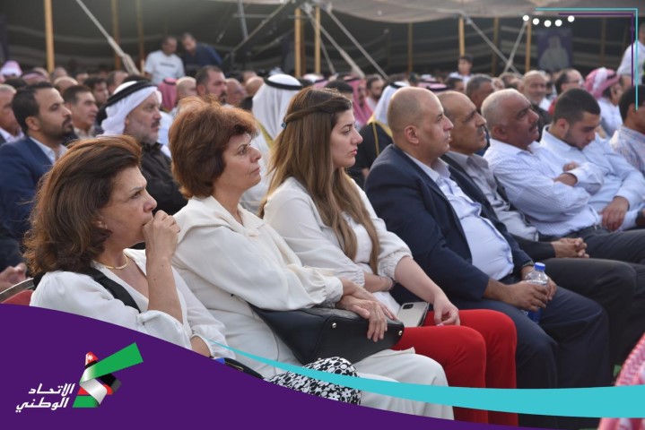 افتتاح مقر البدادوة في مهرجان انتخابي هو الأكبر في عمان