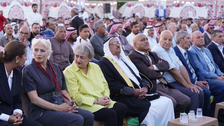 الحشود في محافظة مادبا يستقبلون حزب إرادة في مهرجان إنتخابي ضخم  - فيديو وصور 