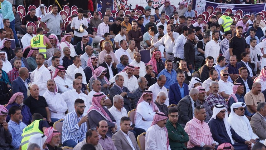 الحشود في محافظة مادبا يستقبلون حزب إرادة في مهرجان إنتخابي ضخم  - فيديو وصور 