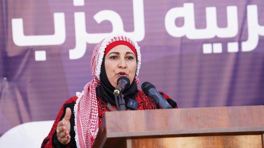 الحشود في محافظة مادبا يستقبلون حزب إرادة في مهرجان إنتخابي ضخم  - فيديو وصور 