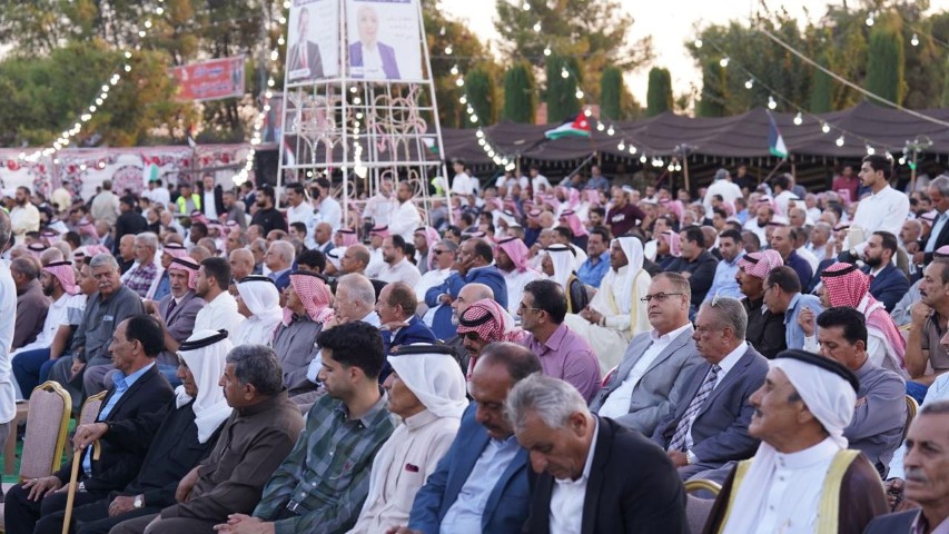 الحشود في محافظة مادبا يستقبلون حزب إرادة في مهرجان إنتخابي ضخم  - فيديو وصور 