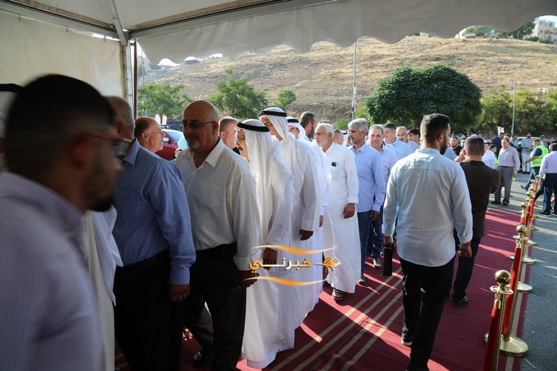 المرشح البستنجي يفتتح مقره الإنتخابي في عمان