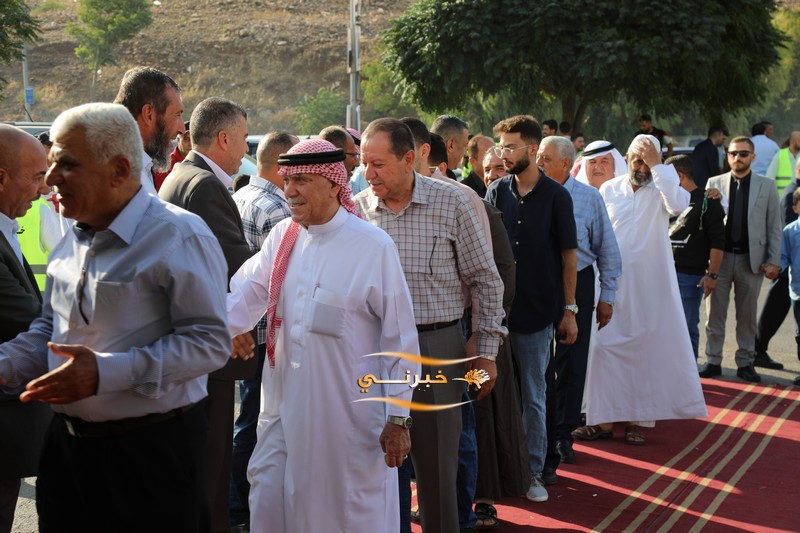 المرشح البستنجي يفتتح مقره الإنتخابي في عمان