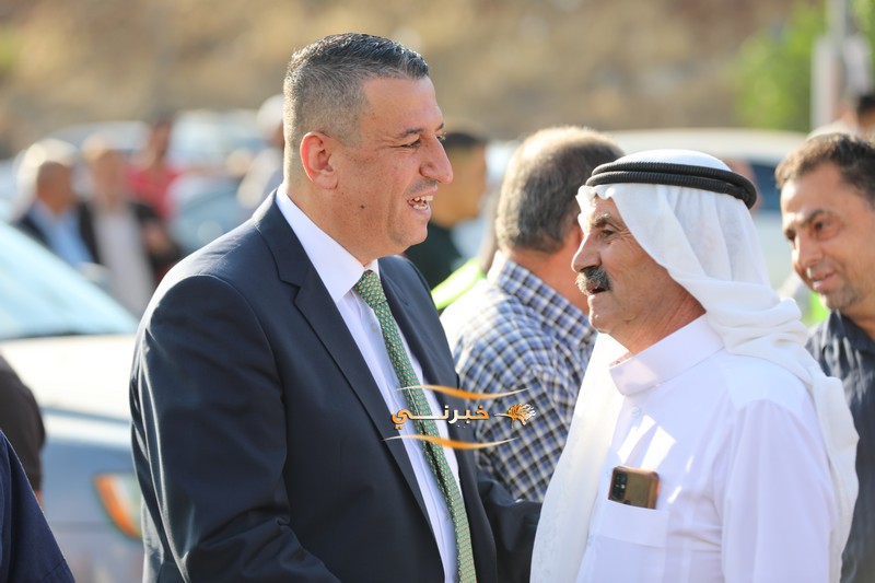 المرشح البستنجي يفتتح مقره الإنتخابي في عمان