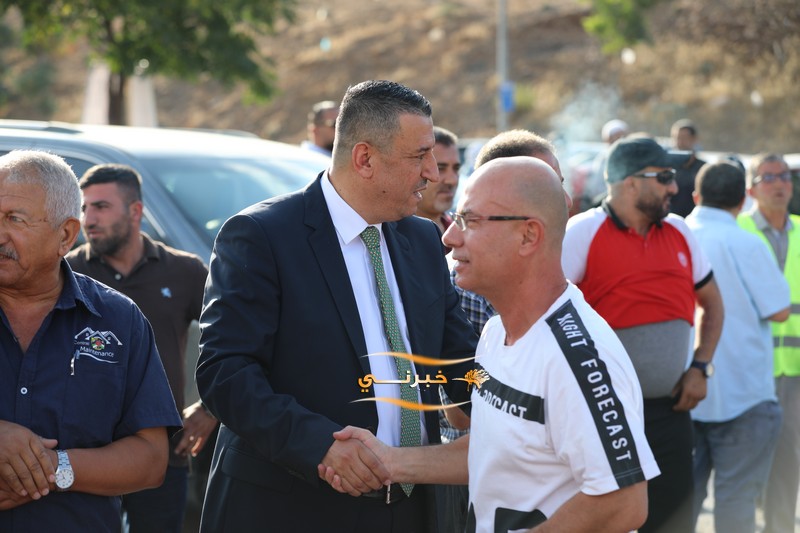 المرشح البستنجي يفتتح مقره الإنتخابي في عمان