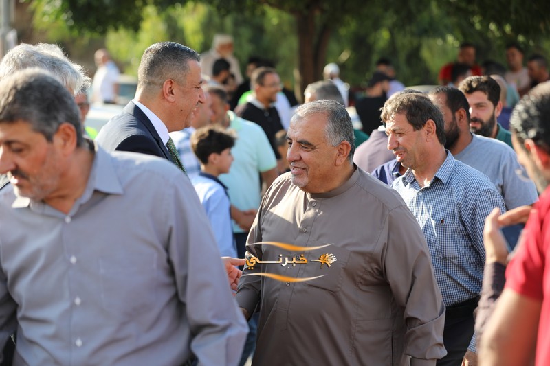المرشح البستنجي يفتتح مقره الإنتخابي في عمان