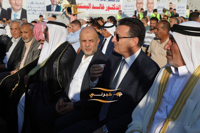 المرشح البستنجي يفتتح مقره الإنتخابي في عمان