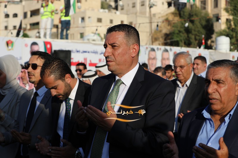 المرشح البستنجي يفتتح مقره الإنتخابي في عمان