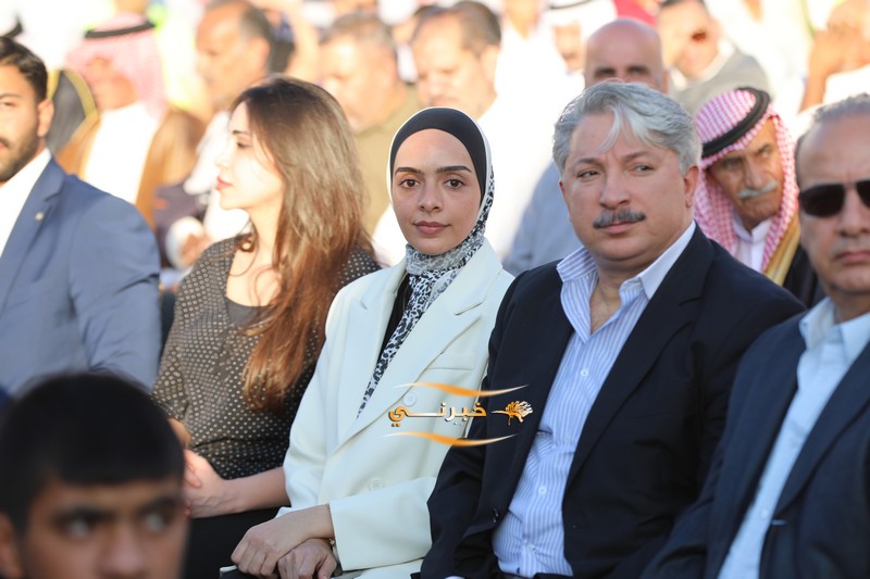 المرشح البستنجي يفتتح مقره الإنتخابي في عمان