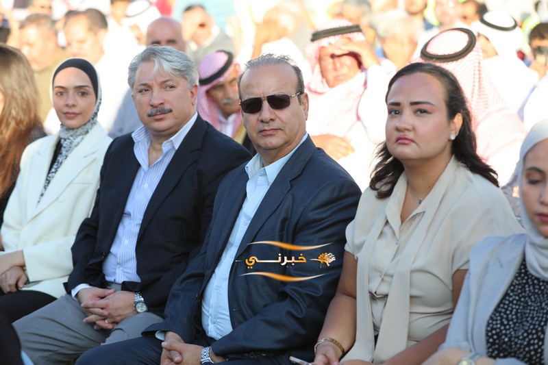 المرشح البستنجي يفتتح مقره الإنتخابي في عمان