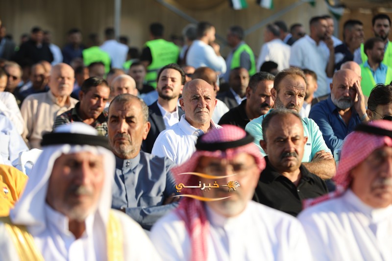 المرشح البستنجي يفتتح مقره الإنتخابي في عمان