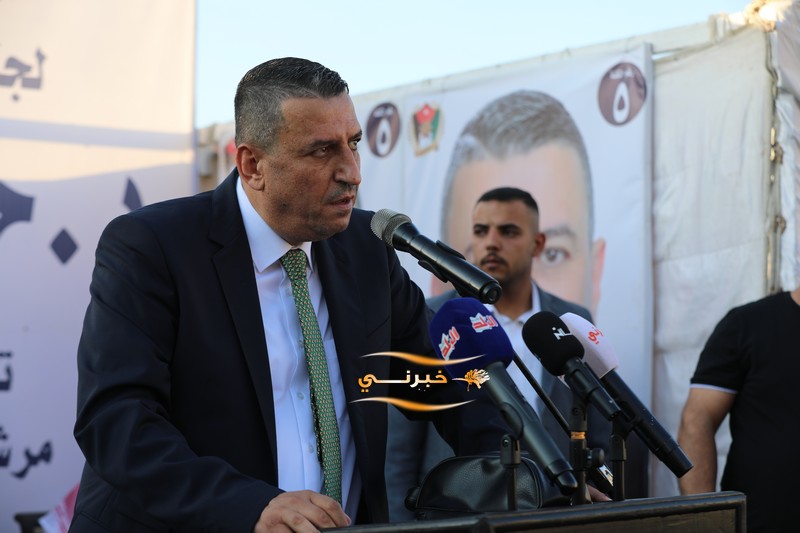 المرشح البستنجي يفتتح مقره الإنتخابي في عمان
