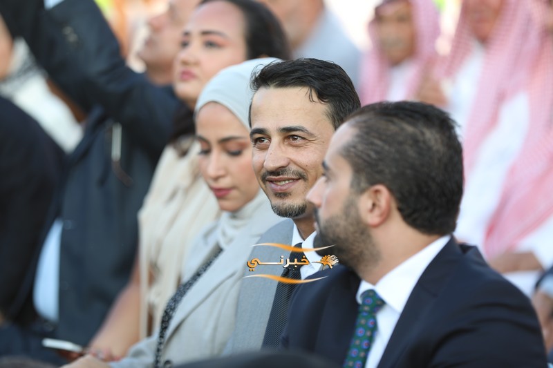 المرشح البستنجي يفتتح مقره الإنتخابي في عمان